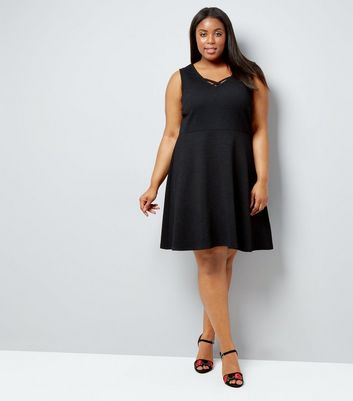 Curves Black Lattice Front Jacquard Skater Dress New Look