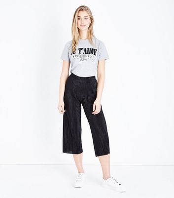 Navy Pleated Trousers | New Look