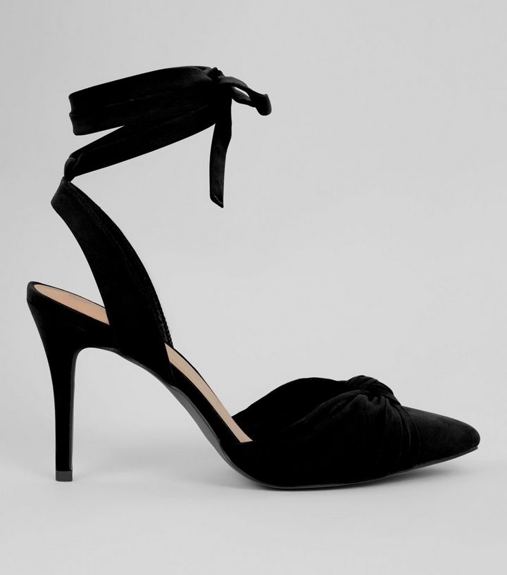 Spitze High Heels Mit Fesselschnurung In Schwarz New Look