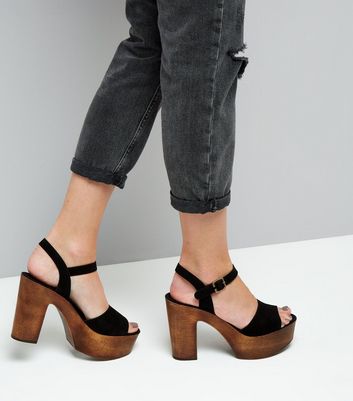 heels with wooden heel