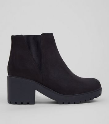 Ados Bottes Chelsea noires en su dine plateformes New Look