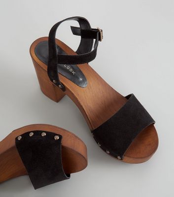 black heel clogs