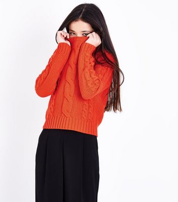 tiered sleeve sweater