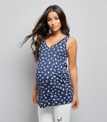 Maternity Tops | Maternity Shirts, T-Shirts, & Camis | New Look