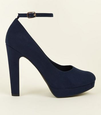 Wide Fit Navy Platform Round Toe Heels New Look