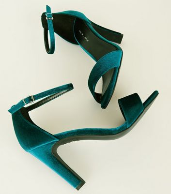 Giuseppe Zanotti NEW Teal Leather Evening Strappy Ankle Sandals Heels in  Box For Sale at 1stDibs | teal heels, teal strappy heels, teal heals