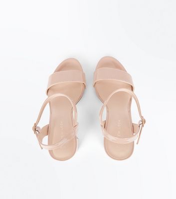 new look wide fit block heel sandal in nude