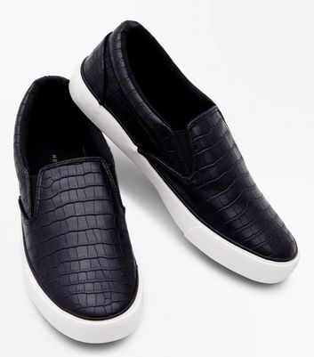 Schwarze Slip on Sneaker in Kroko Optik New Look