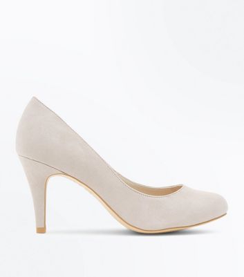 grey wide fit court shoes