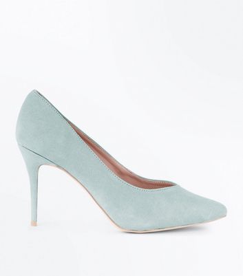Mint Green Sweetheart Pointed Court Shoes