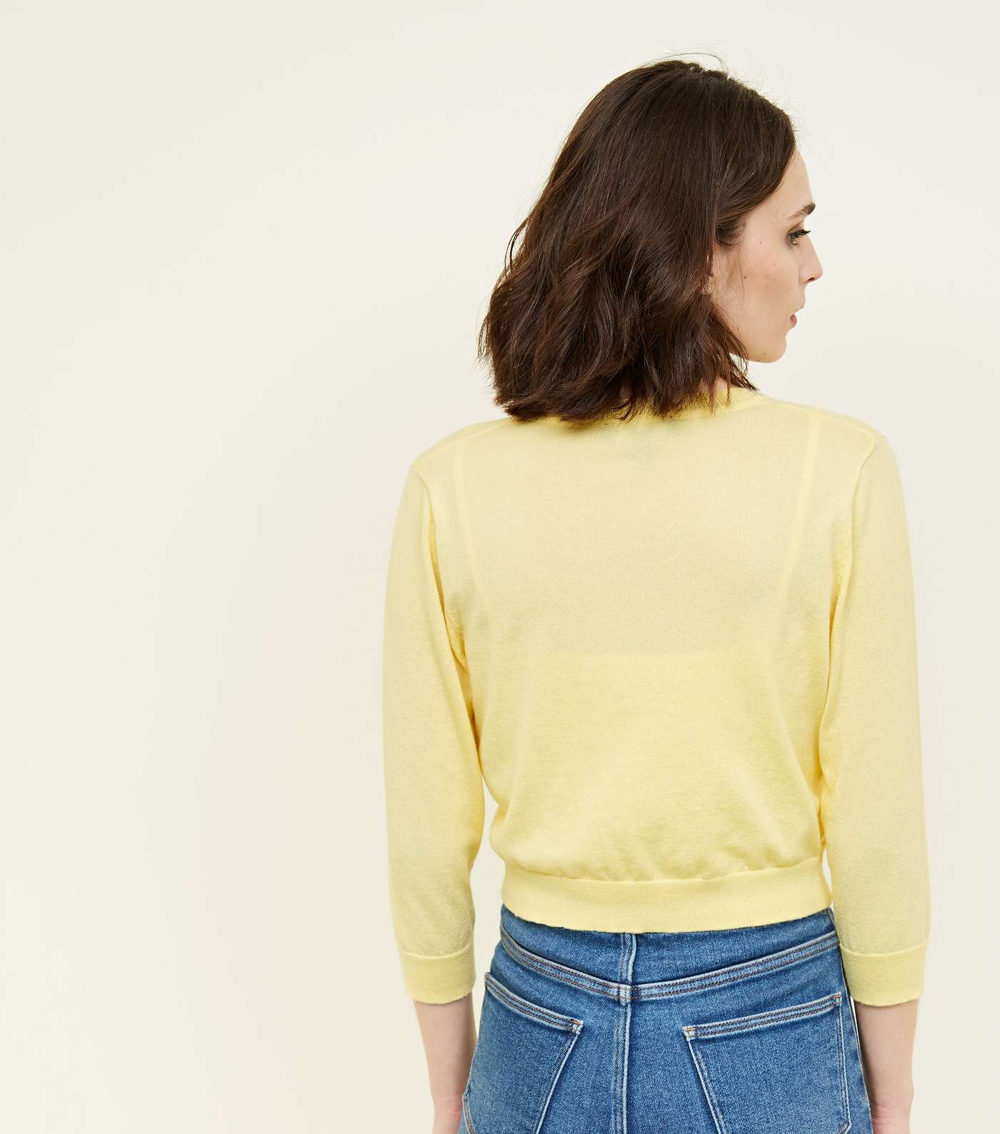 Pale Yellow 3/4 Sleeve Cropped Cardigan Image 3