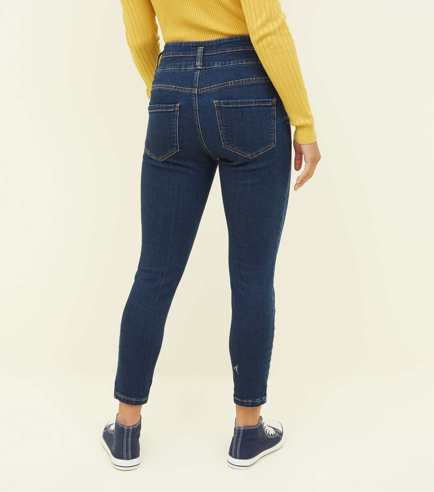 Petite Blue 26in High Waist Skinny Jeans Image 3