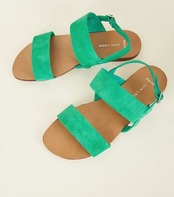 Shop Cross Strap Flatform Sandals with Hook and Loop Closure Online | Max  Qatar