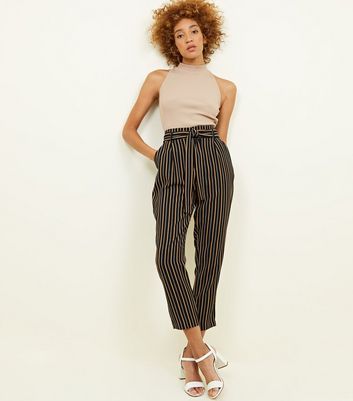 Buy New Look Women Black & White Printed Trousers - Trousers for Women  618012 | Myntra