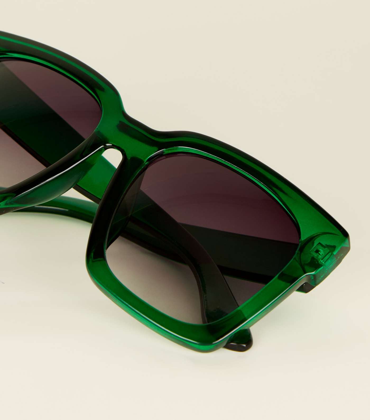Green Oversized Square Frame Sunglasses Image 4