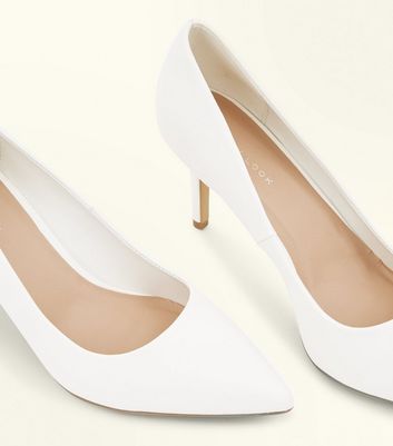 White court sale shoes mid heel