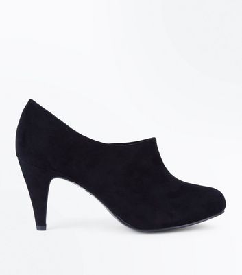 womens extra wide booties