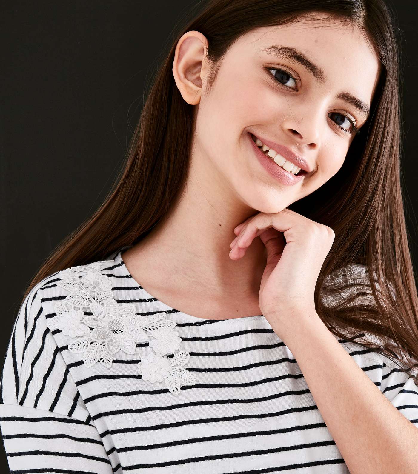 Teens Navy Contrast Stripe Floral Appliqué T-Shirt Image 5