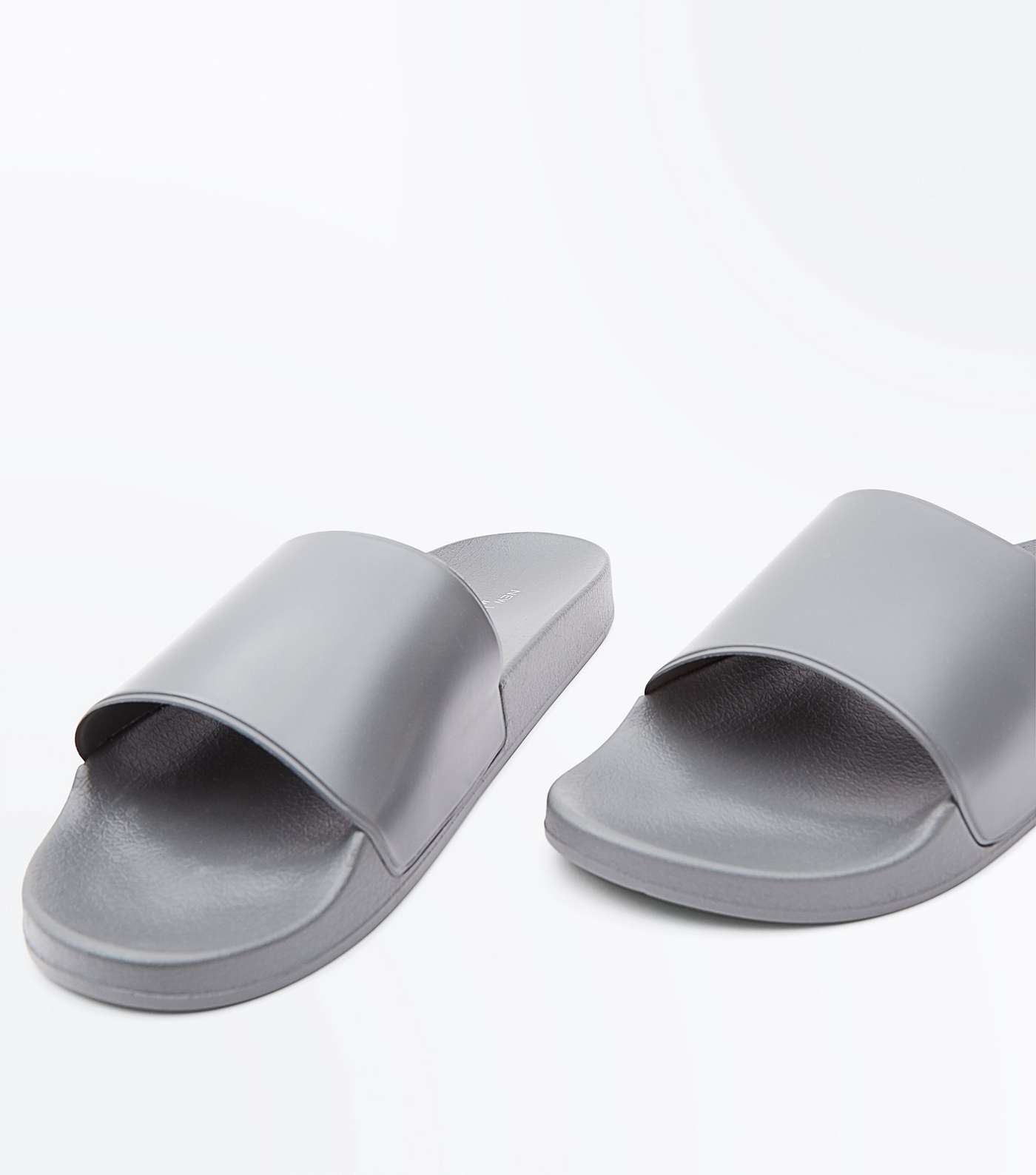 Grey Sliders Image 4