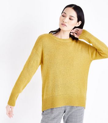 Mustard Curved Hem Jumper New Look