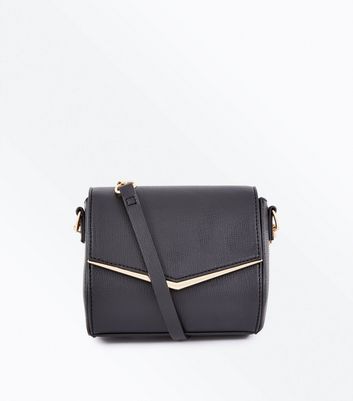 Black V Front Micro Shoulder Bag | New Look