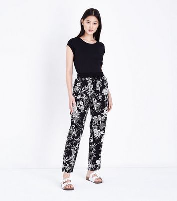 petite floral joggers