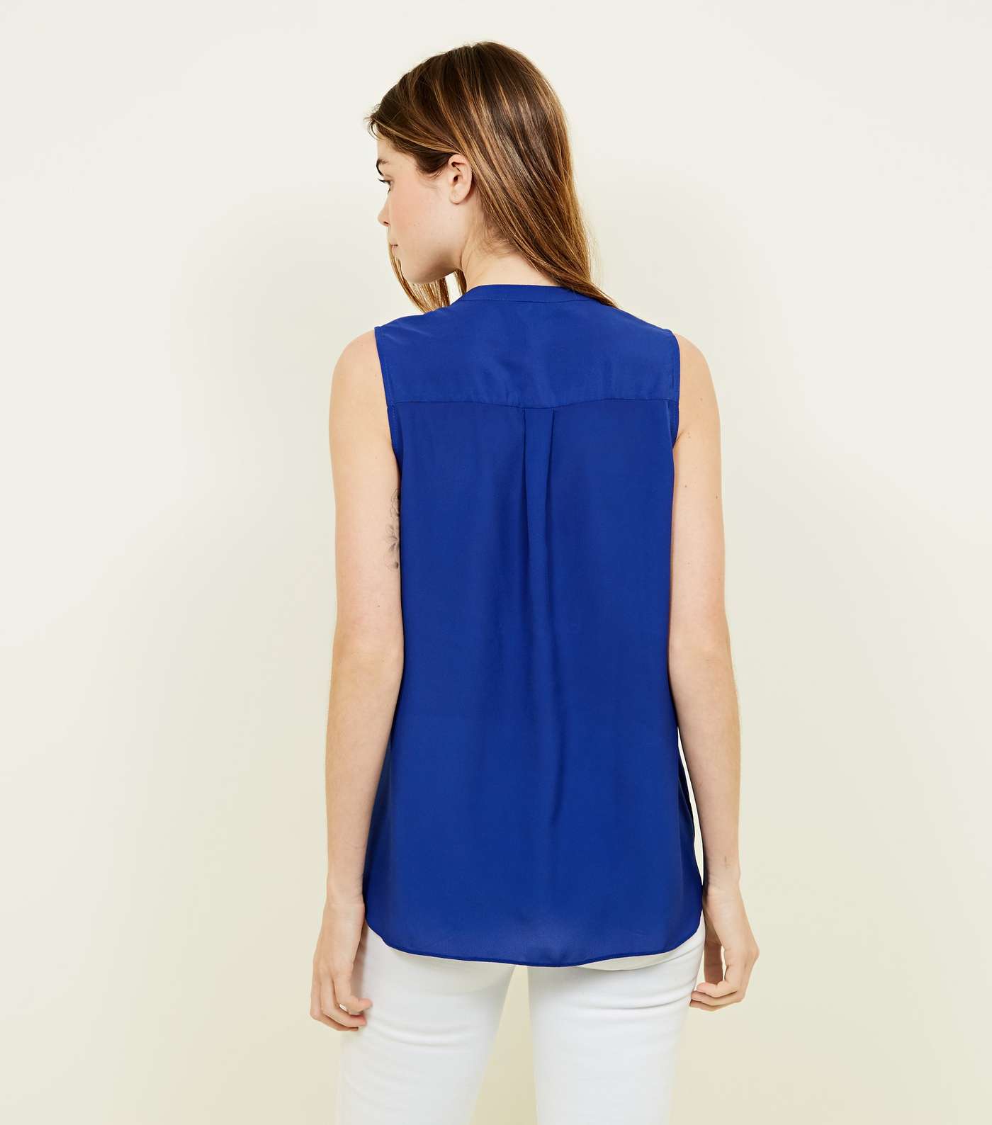Blue Tie Front Sleeveless Shirt Image 3