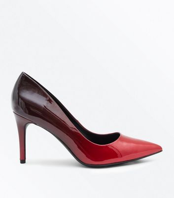 talon aiguille rouge vernis