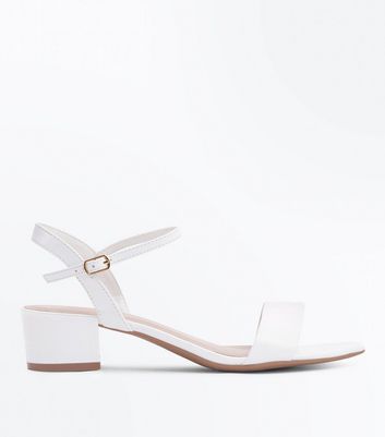 Wide Fit White Low Heel Sandals | New Look