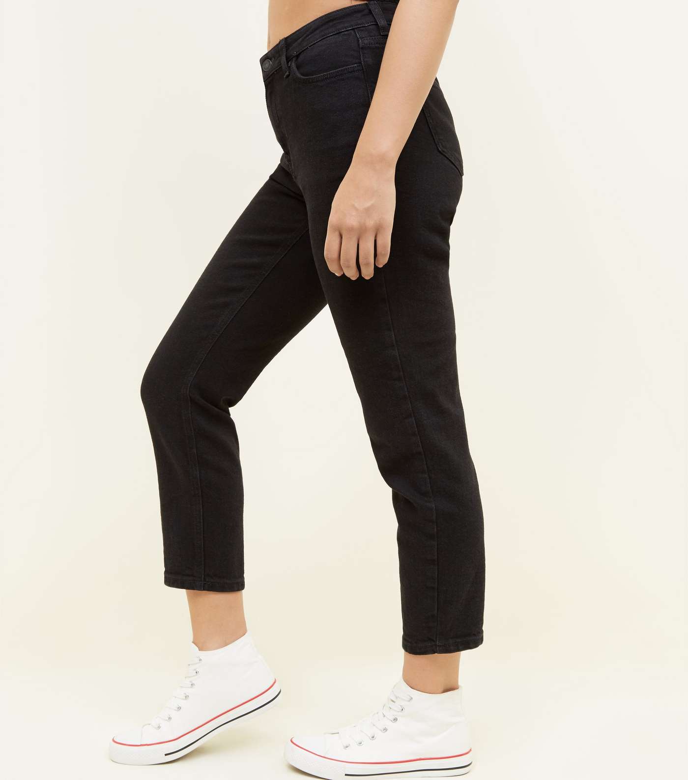 Black Relaxed Skinny Leyla Jeans Image 5
