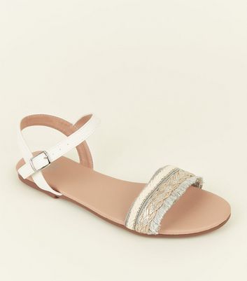 white flat sandals new look