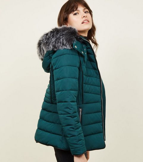 fur hood coat