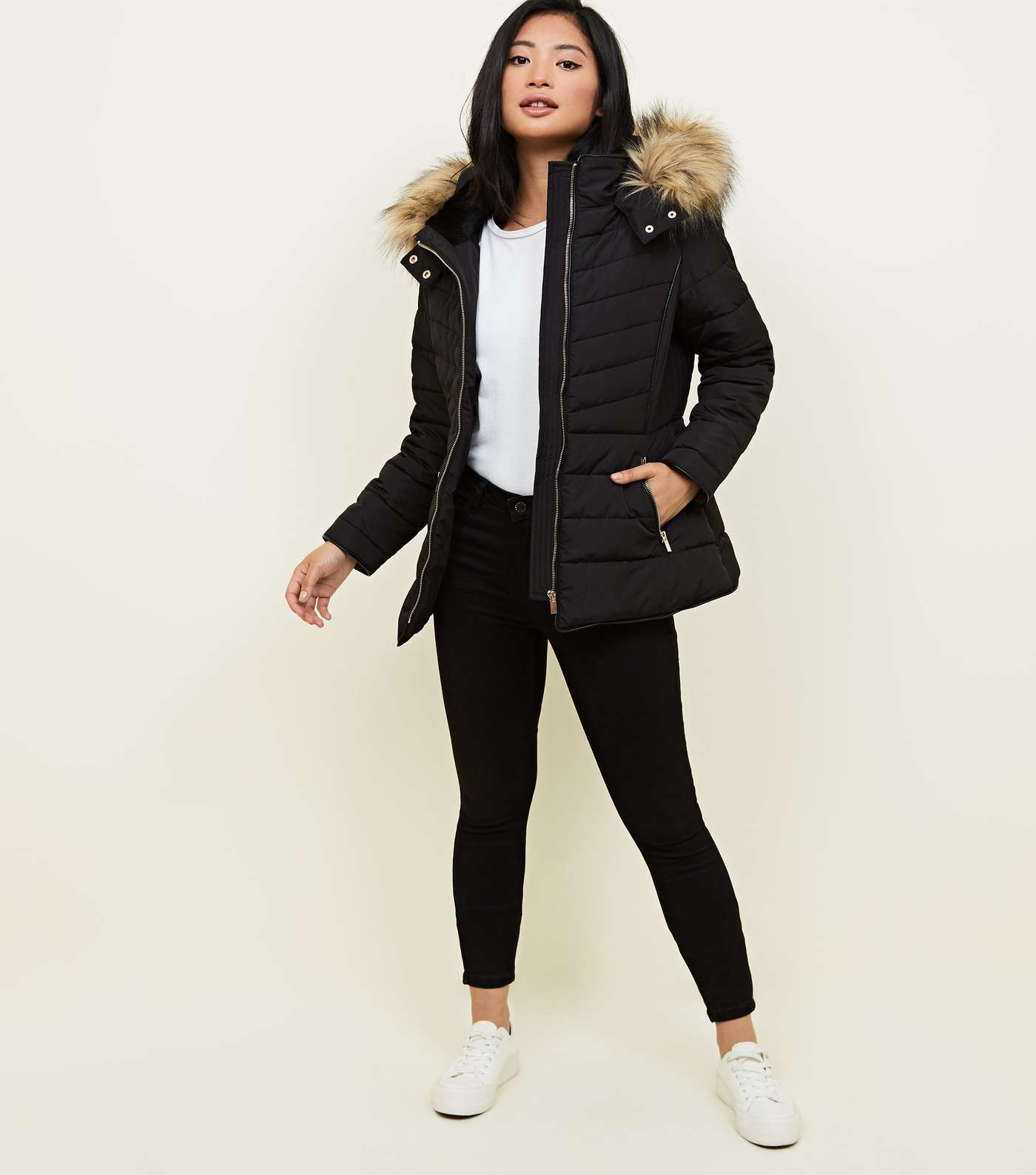 Petite Black Faux Fur Hood Fitted Puffer Jacket Image 2