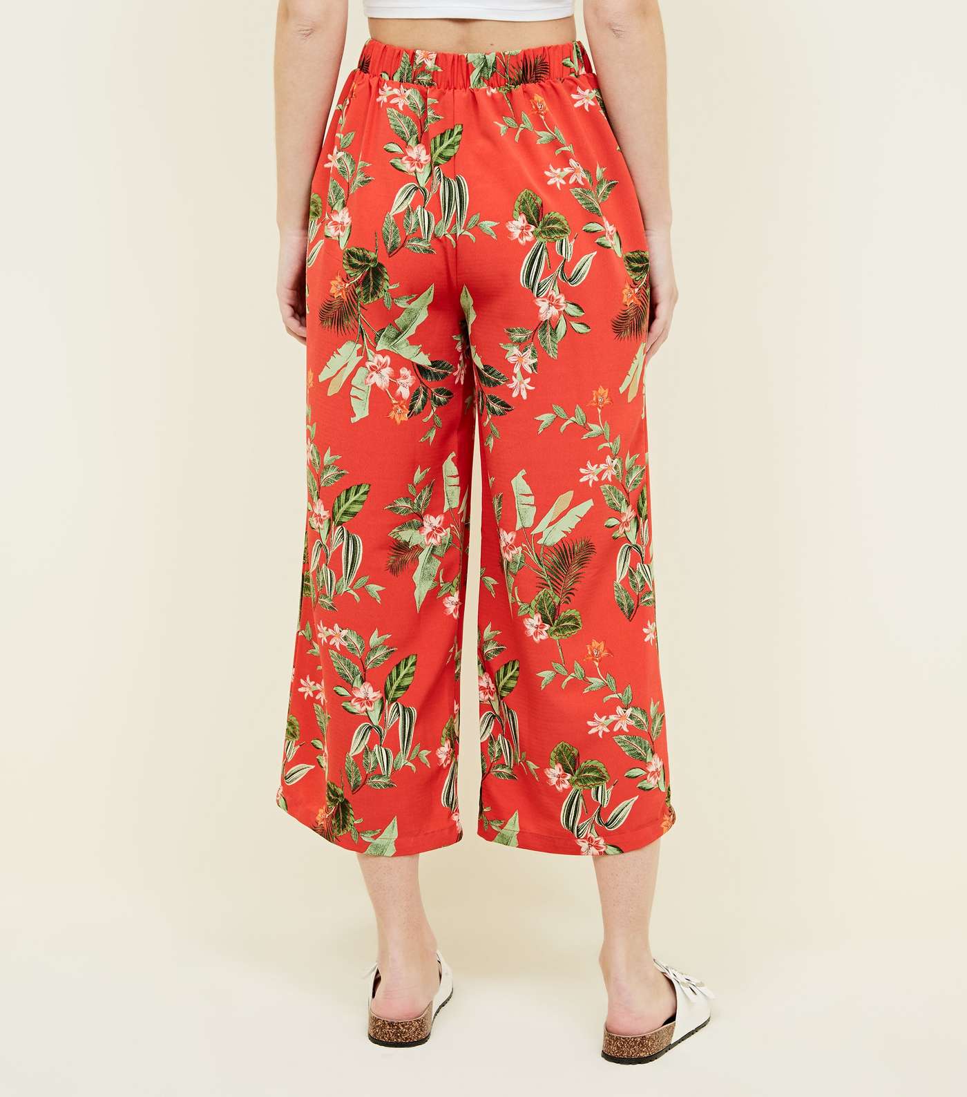 Red Tropical Cropped Trousers  Image 3