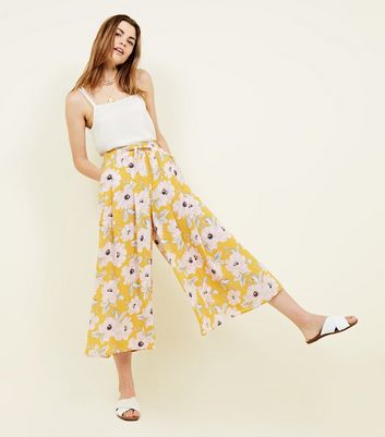 cropped summer trousers