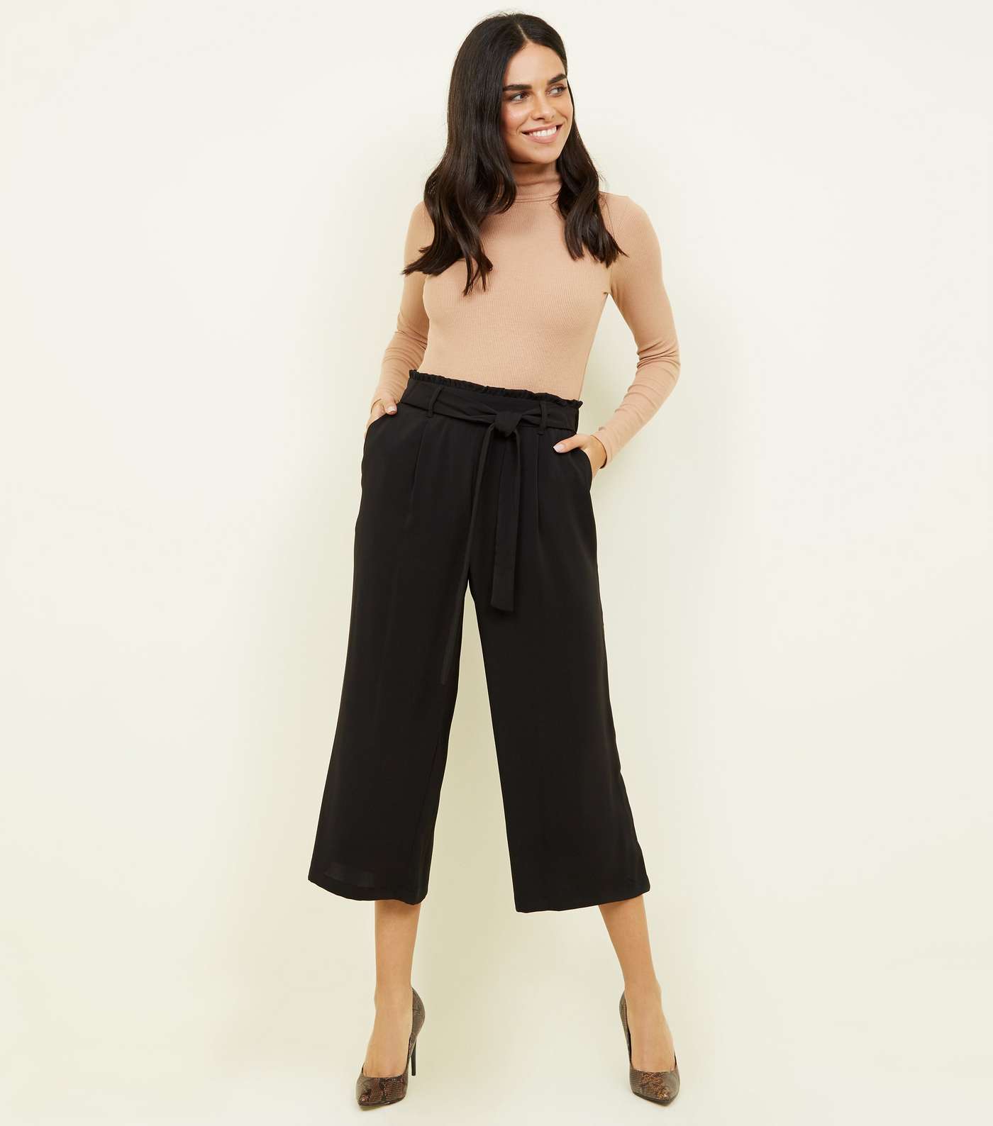 Black Tie Waist Cropped Trousers