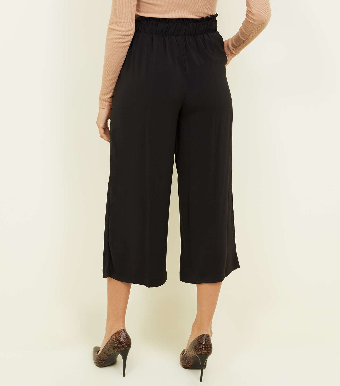 Black Tie Waist Cropped Trousers Image 3