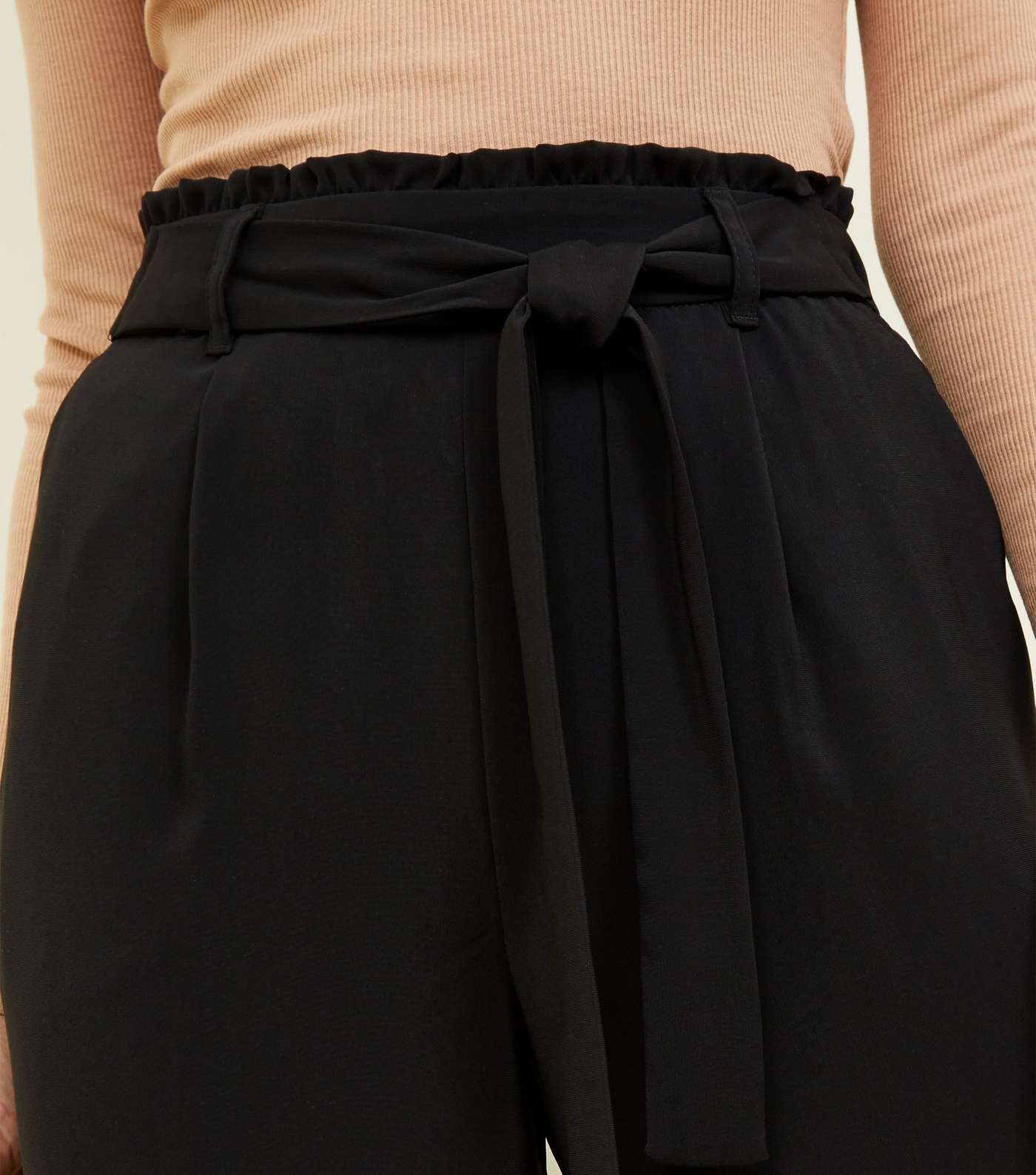 Black Tie Waist Cropped Trousers Image 5