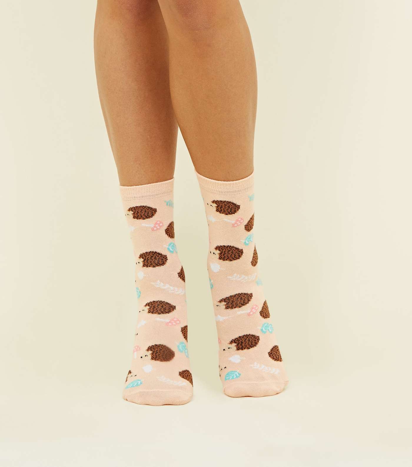Coral Hedgehog Pattern Socks Image 2