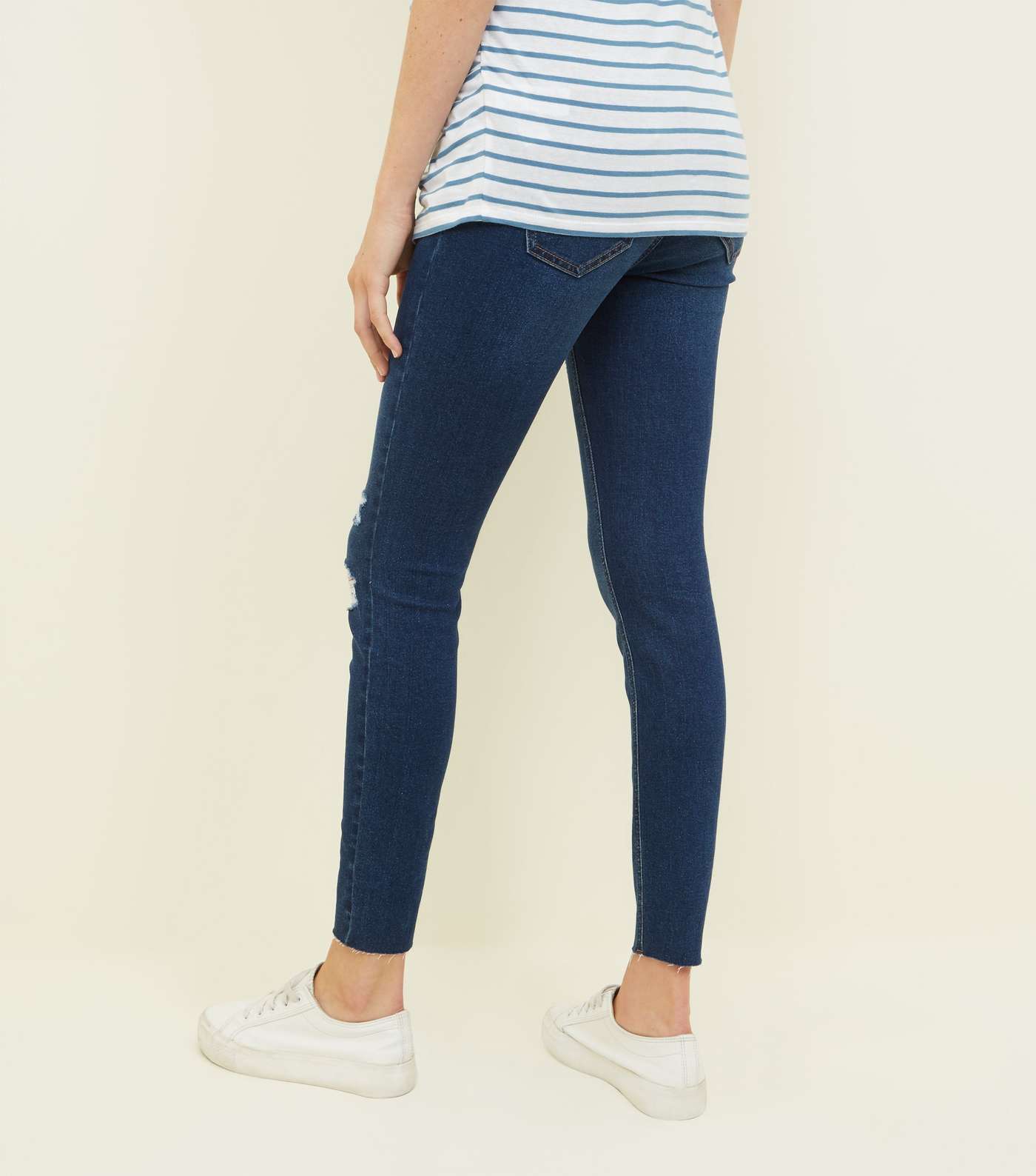 Maternity Navy Ripped Over Bump Skinny Jeans Image 3