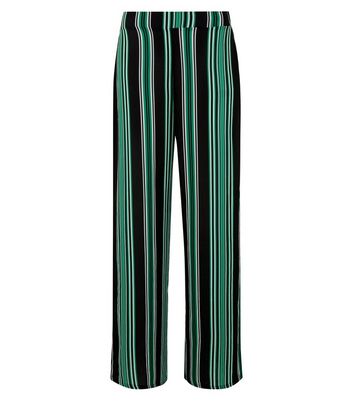 ❌SOLD❌ Zara Woman Army Green Side Stripe Jogger | Zara women, Side stripe,  Zara