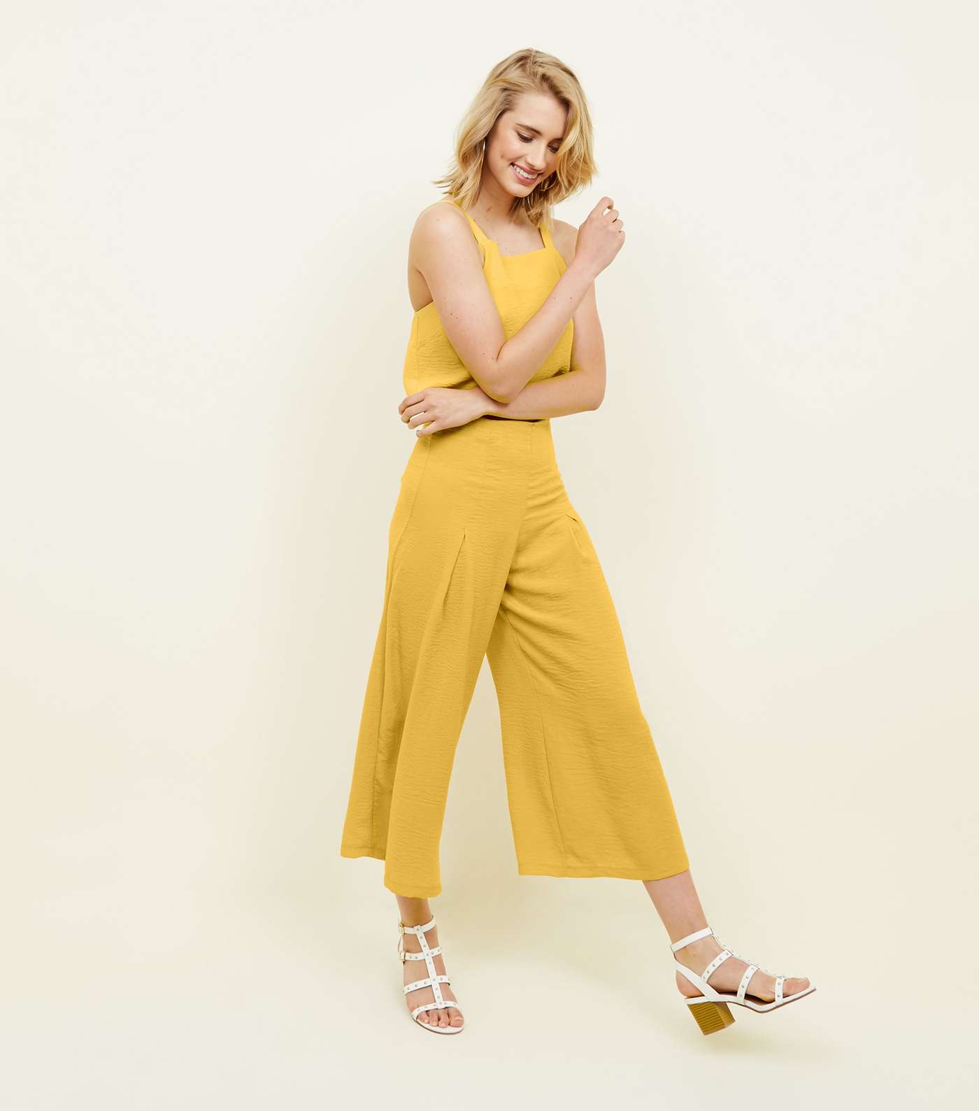 Mustard Pleated High Waist Cropped Trousers