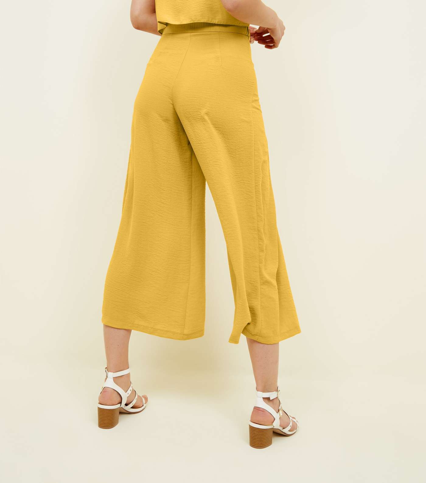 Mustard Pleated High Waist Cropped Trousers Image 3
