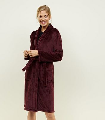 Buy Loungeable Grey Luxury Fleece Dressing Gown with Faux Fur Cuffs from  Next Sweden