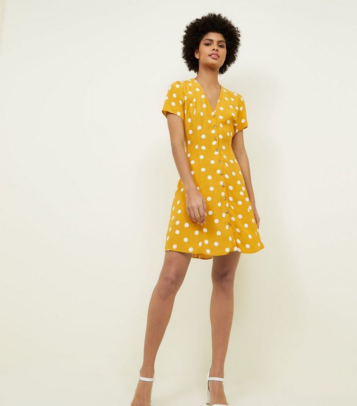 Robe Jaune à Pois Ajouter à La Wishlist Supprimer De La Wishlist