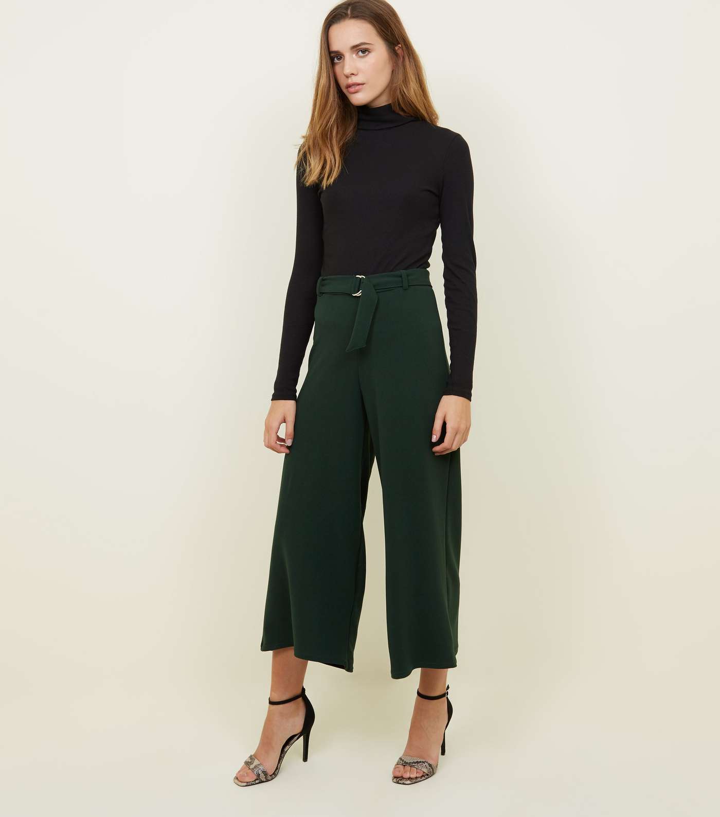 Dark Green D-Ring Belt Cropped Trousers