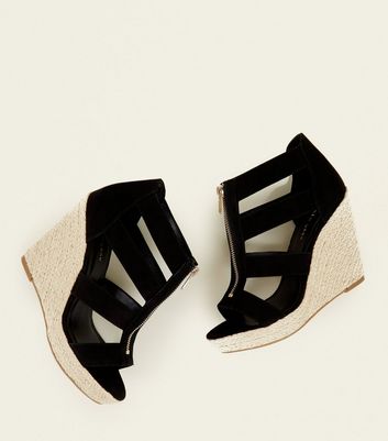 wedges with zipper in front
