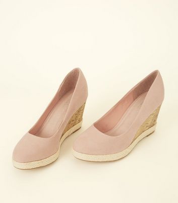 nude wedge court shoes