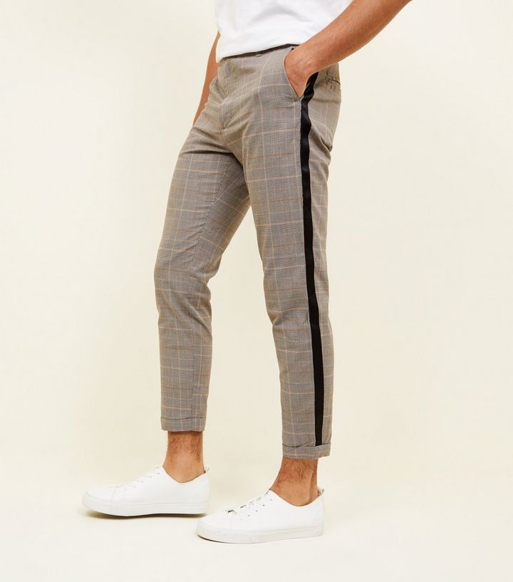 Pantalon Beige Coupe Regular A Carreaux Prince De Galles New Look