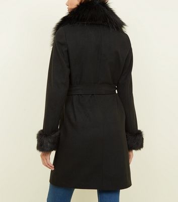 black detachable faux fur trim coat